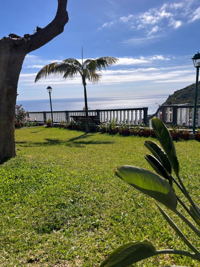 Tropical Garden Villa Arco da Calheta  Buitenkant foto